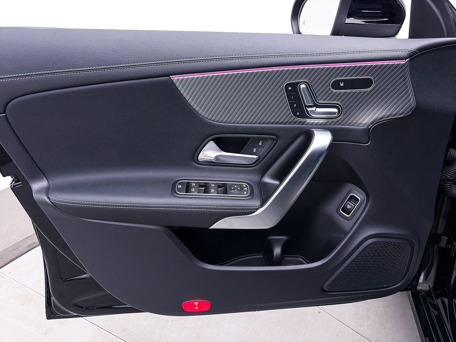 Used 2024 Mercedes-Benz CLA 250 4MATIC image 16