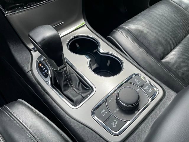 Used 2021 Jeep Grand Cherokee Overland AWD/4WD image 24