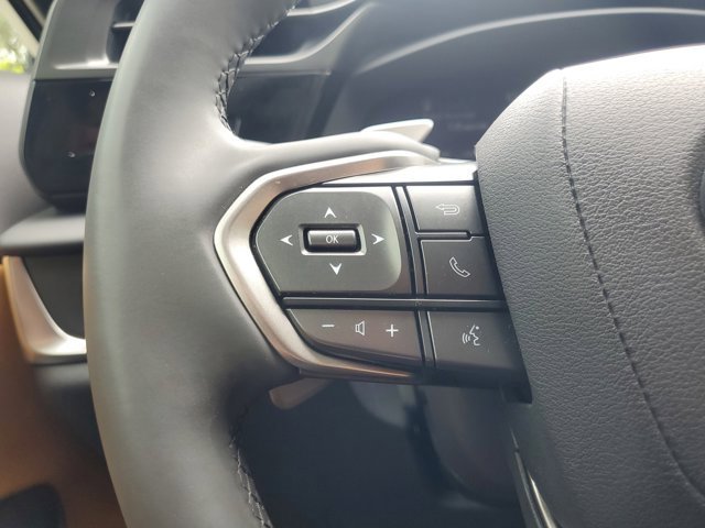 Used 2024 Lexus RZ 300e Premium image 29