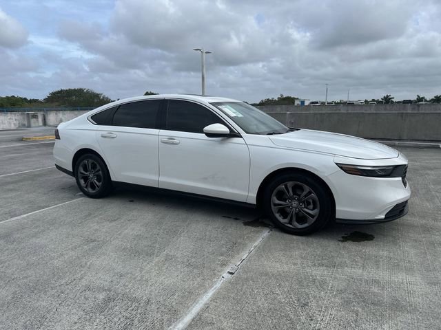 Used 2023 Honda Accord EX image 39