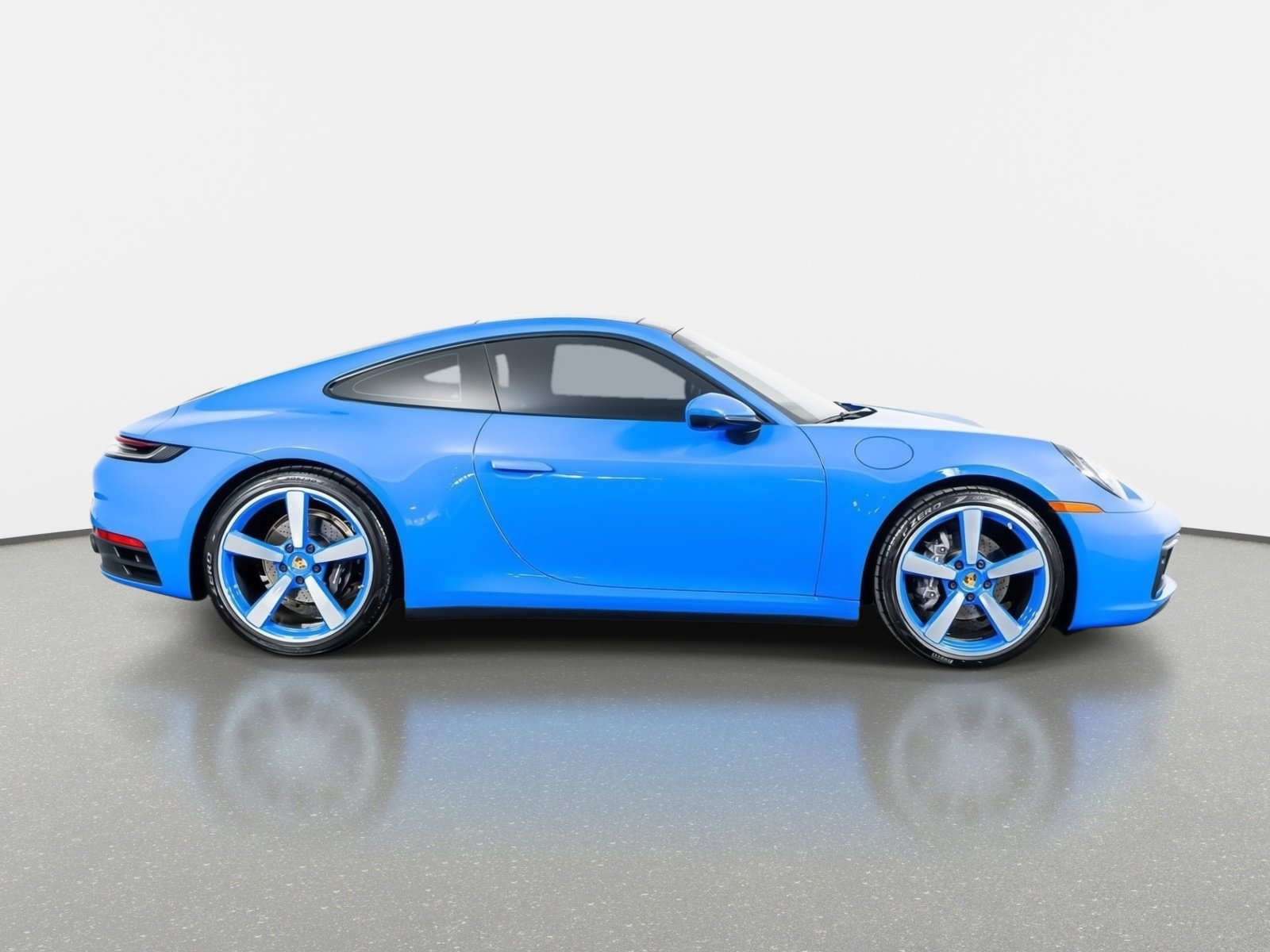 Used 2022 Porsche 911 Carrera RWD image 5