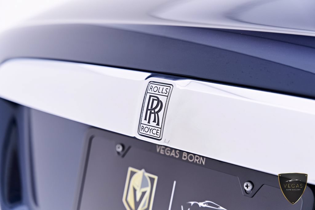 Used 2017 Rolls-Royce Wraith RWD image 26
