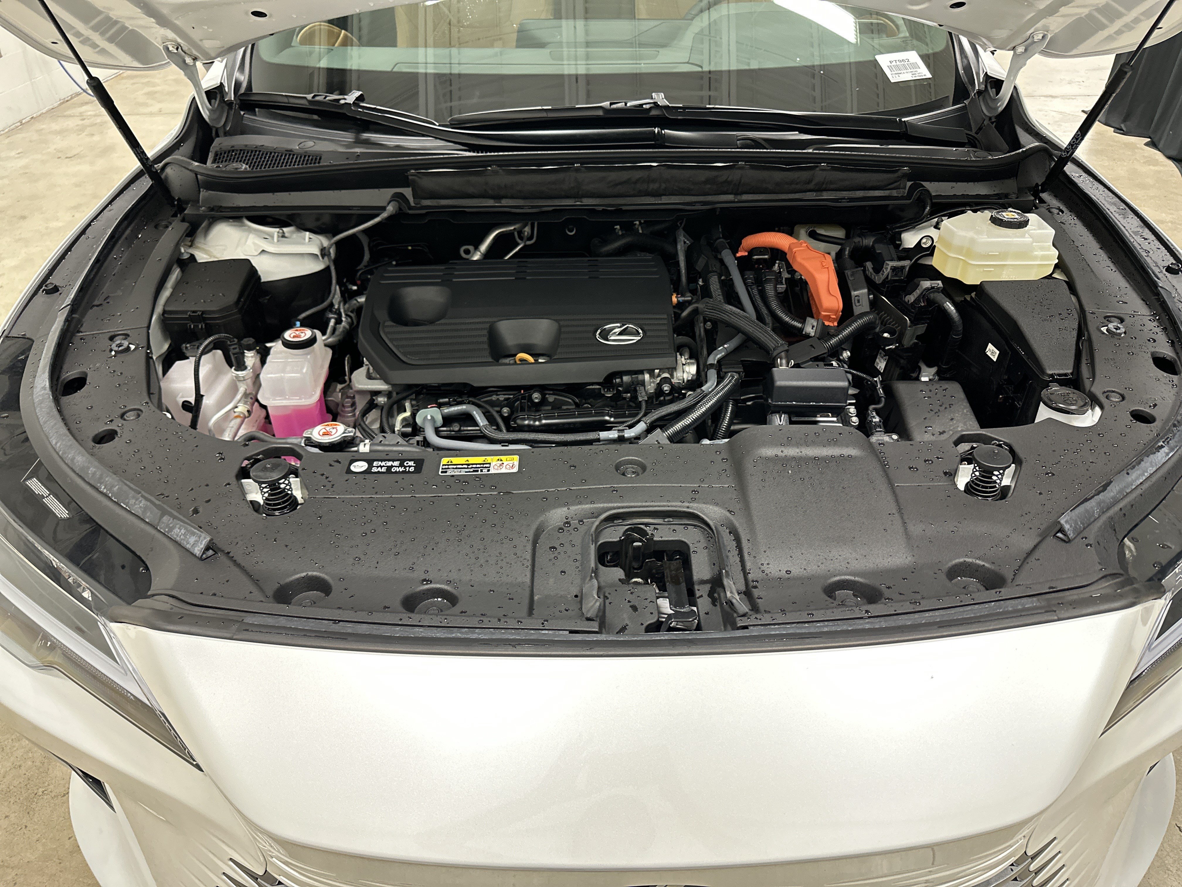 Certified 2025 Lexus RX 350h w/ Accessory Package (Z1) AWD/4WD image 34