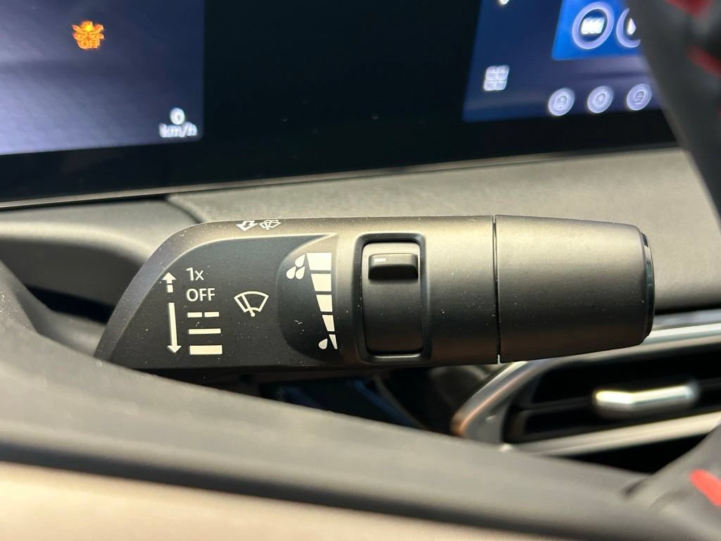 New 2026 Nissan Sentra SR w/ Floor Mat Package FWD image 27
