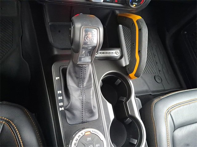 Used 2022 Ford Bronco Badlands image 15