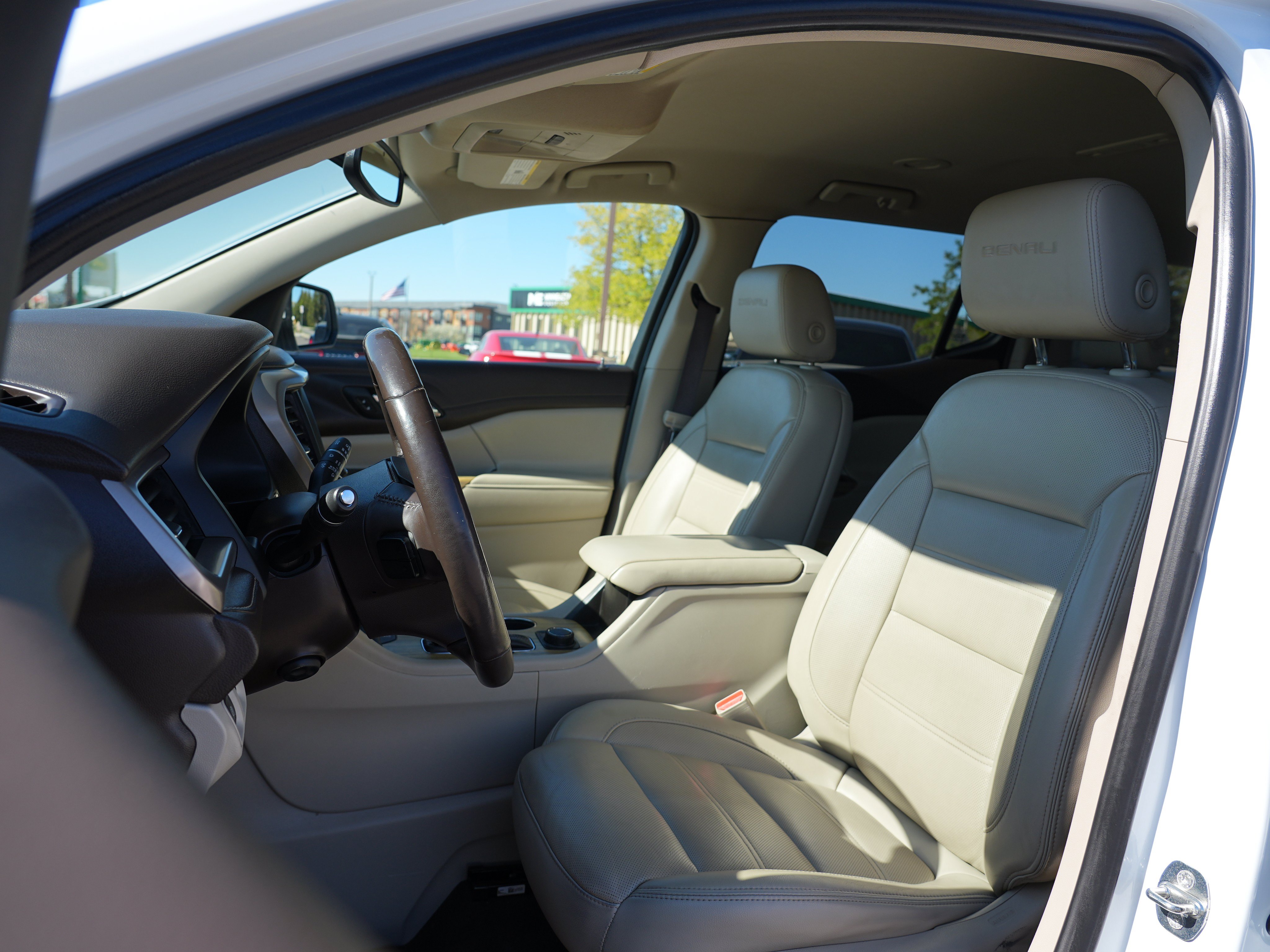 Used 2019 GMC Acadia Denali FWD image 12