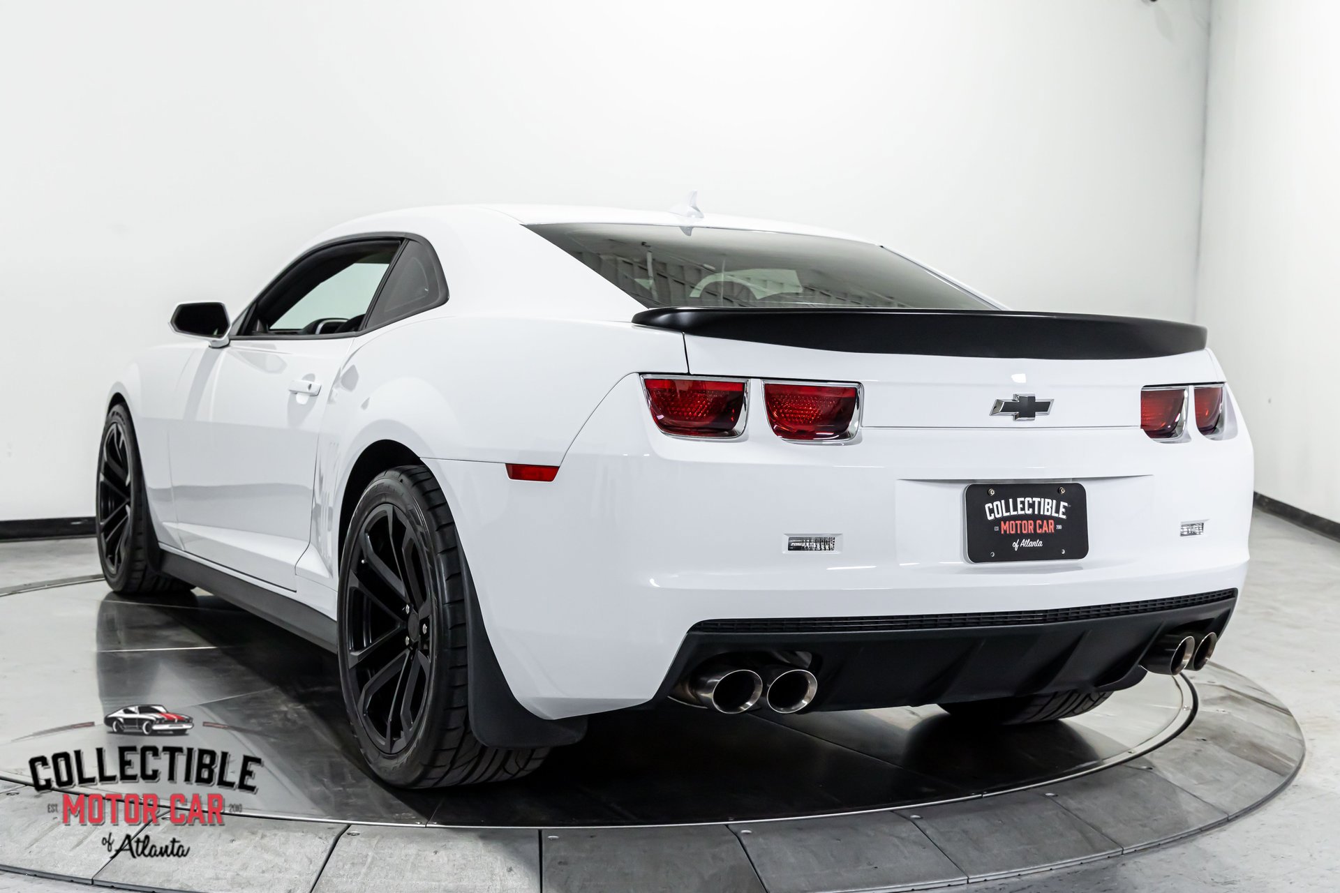 Used 2013 Chevrolet Camaro SS w/ SS Performance Package image 14