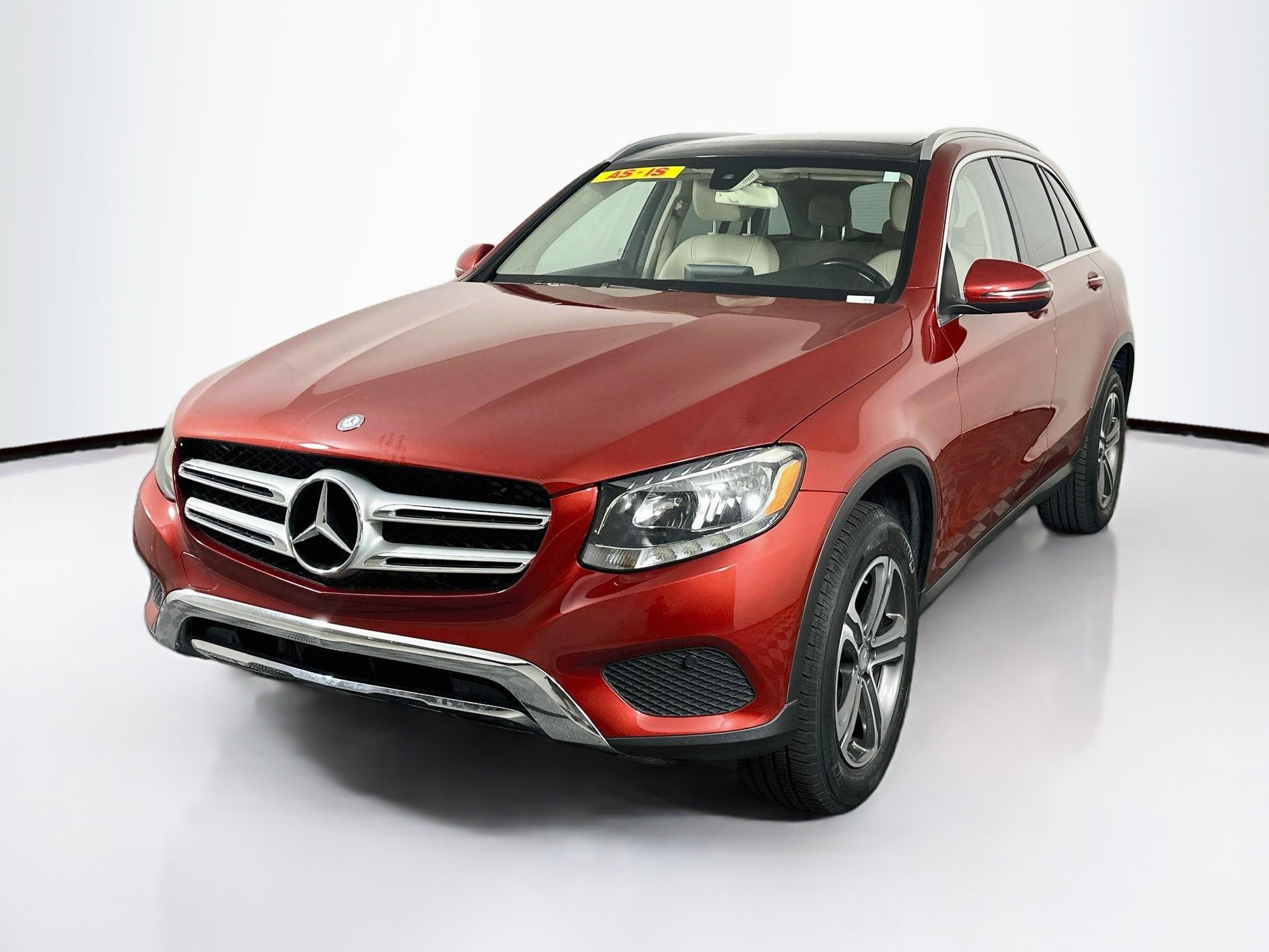Used 2016 Mercedes-Benz GLC 300 4MATIC image 3