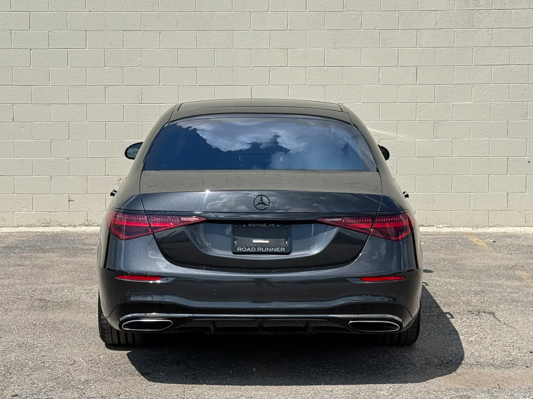 Used 2023 Mercedes-Benz S 580 4MATIC Sedan w/ AMG Line image 8