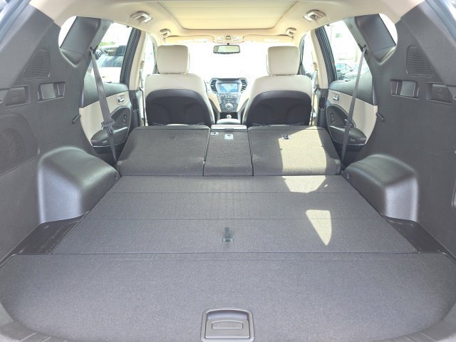 Used 2018 Hyundai Santa Fe Sport w/ Cargo Package FWD image 27