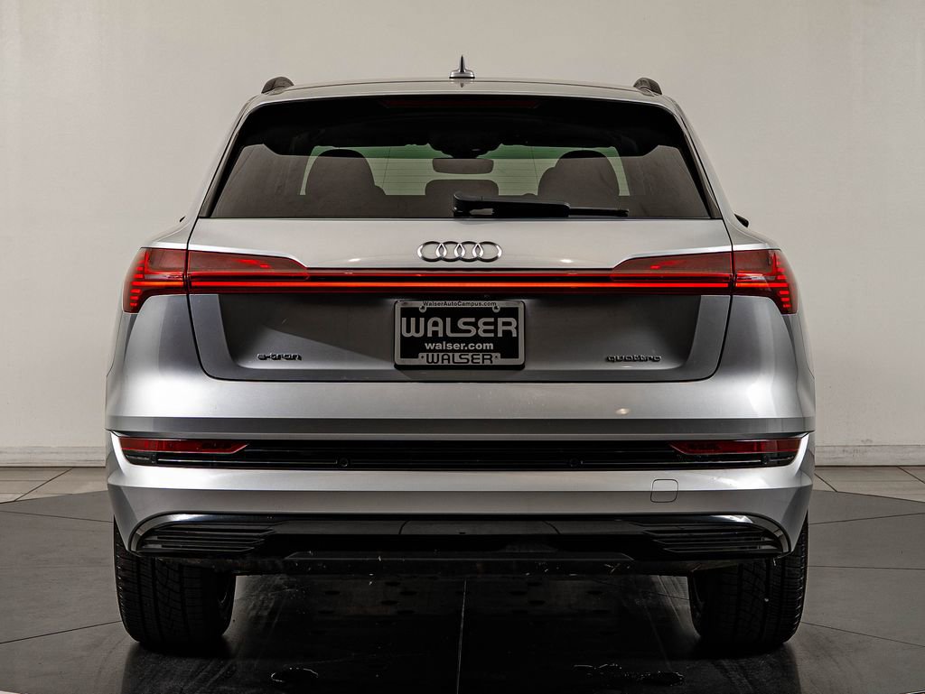 Used 2021 Audi e-tron Premium w/ Convenience Plus Package AWD/4WD image 7