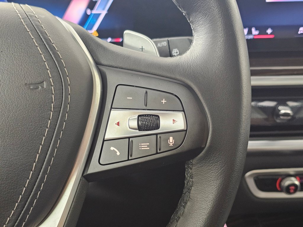 Used 2026 BMW X5 xDrive40i AWD/4WD image 21