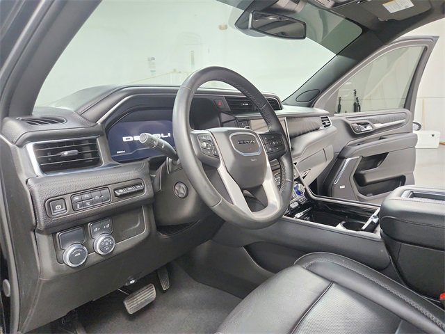 Used 2024 GMC Yukon Denali image 18