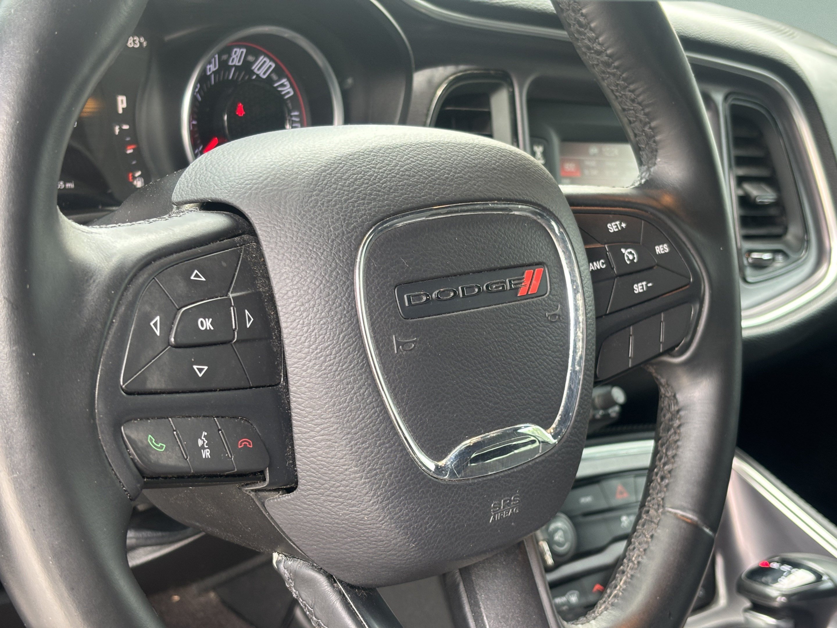 Used 2016 Dodge Challenger SXT RWD image 28