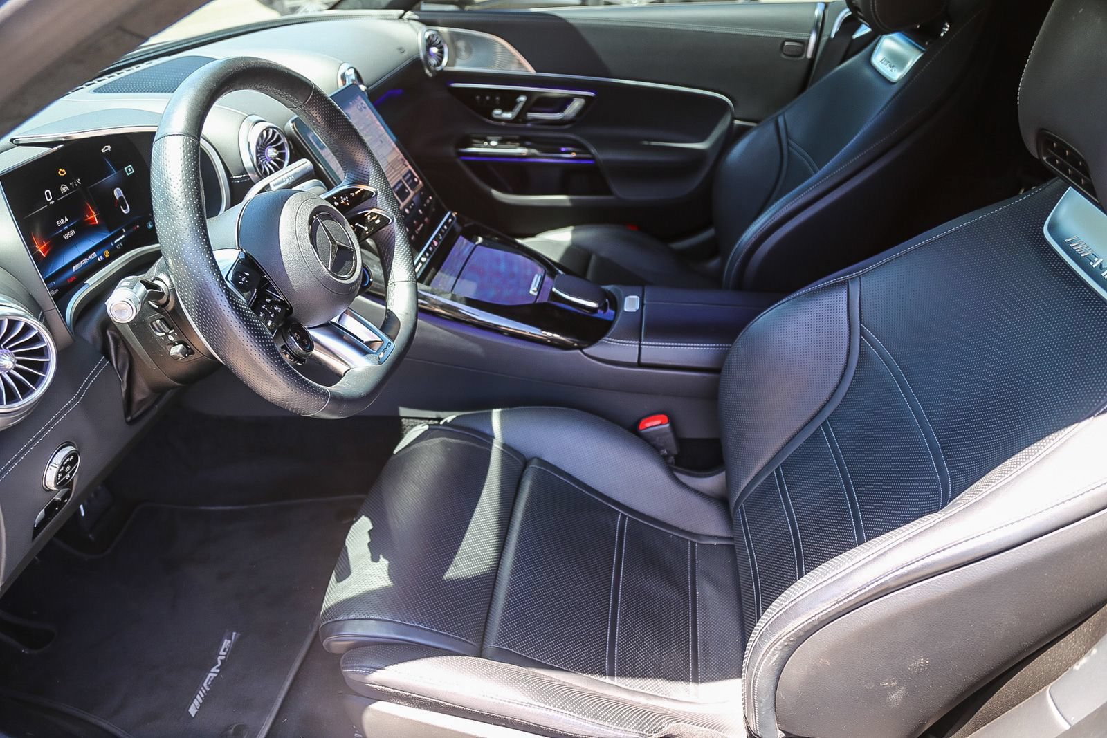 Certified 2022 Mercedes-Benz SL 63 AMG 4MATIC image 5
