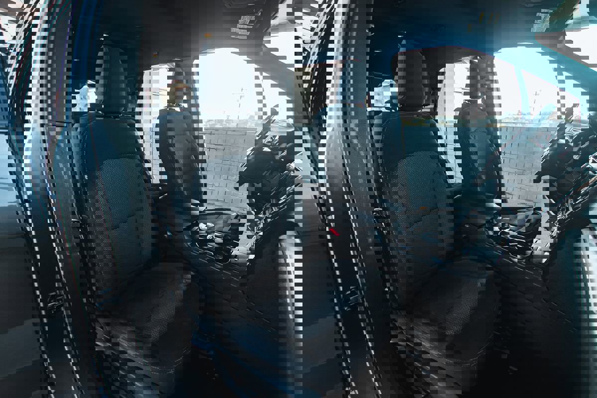 Used 2019 Ford Explorer XLT w/ Equipment Group 201A image 14