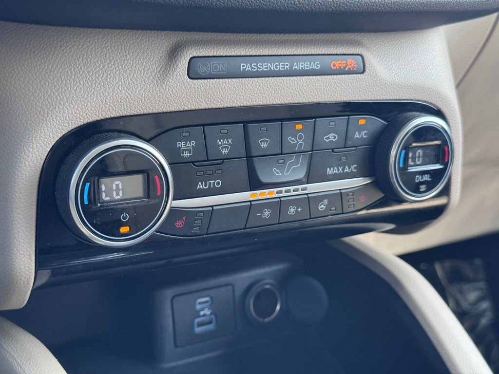 Used 2021 Ford Escape SEL FWD image 10