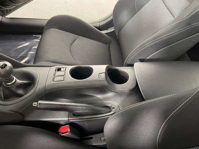 Used 2025 Nissan Z Sport w/ Floor Mat Package image 31