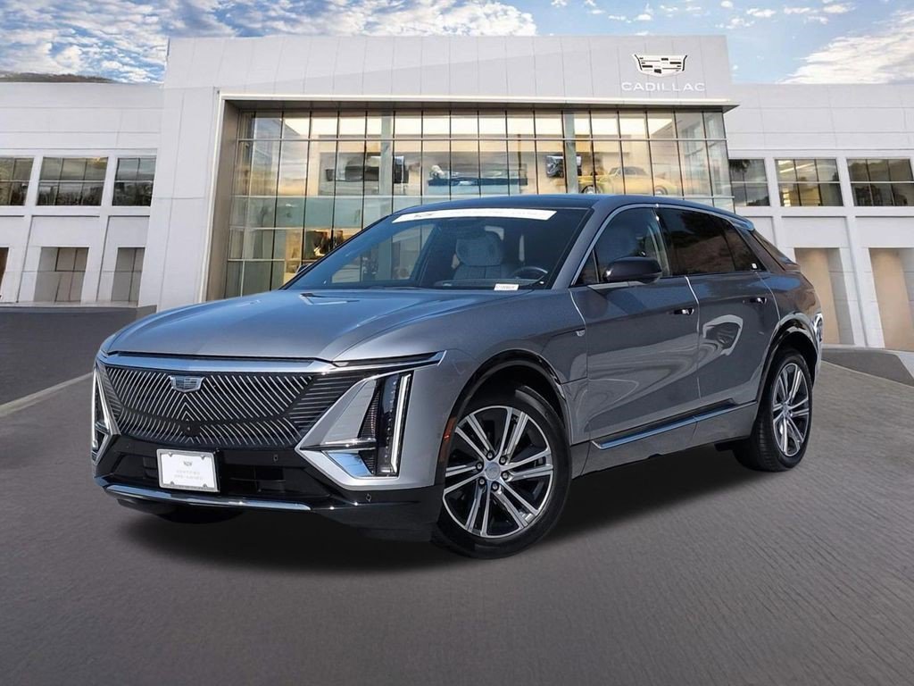 Used 2024 Cadillac Lyriq Luxury AWD/4WD image 1