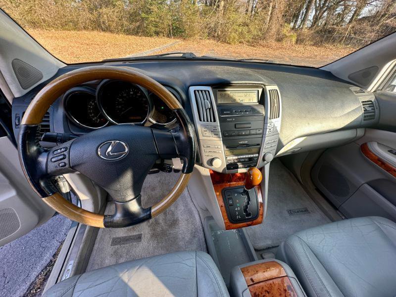 Used 2005 Lexus RX 330 image 13