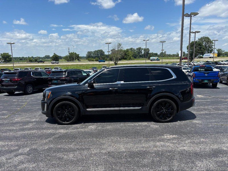 Used 2020 Kia Telluride S w/ S 8 Passenger Seating Package AWD/4WD image 2