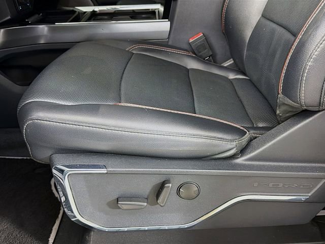 Used 2023 Ford F250 Lariat w/ Lariat Ultimate Package AWD/4WD image 24