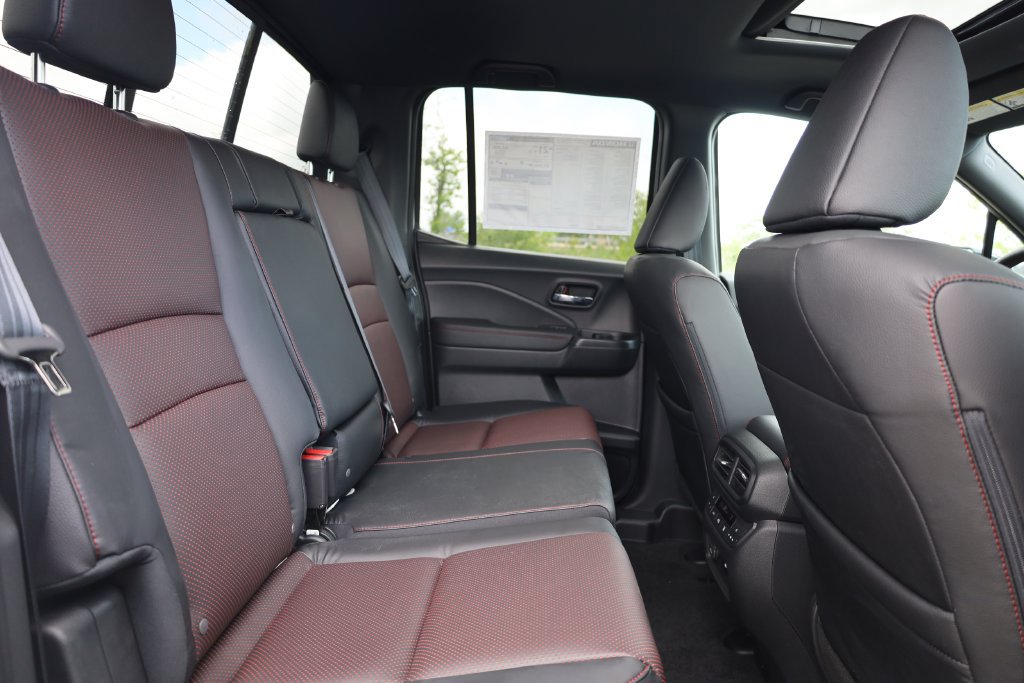 New 2026 Honda Ridgeline Black Edition image 32