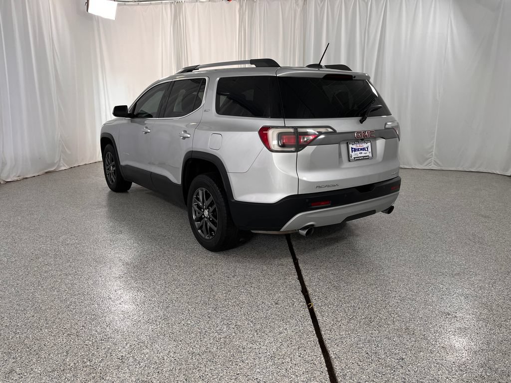 Used 2019 GMC Acadia SLT w/ LPO, Black Accent Package AWD/4WD image 3