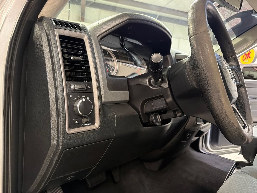 Used 2016 RAM 2500 Tradesman w/ Chrome Appearance Group AWD/4WD image 25