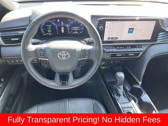 Used 2025 Toyota Camry XSE FWD image 12