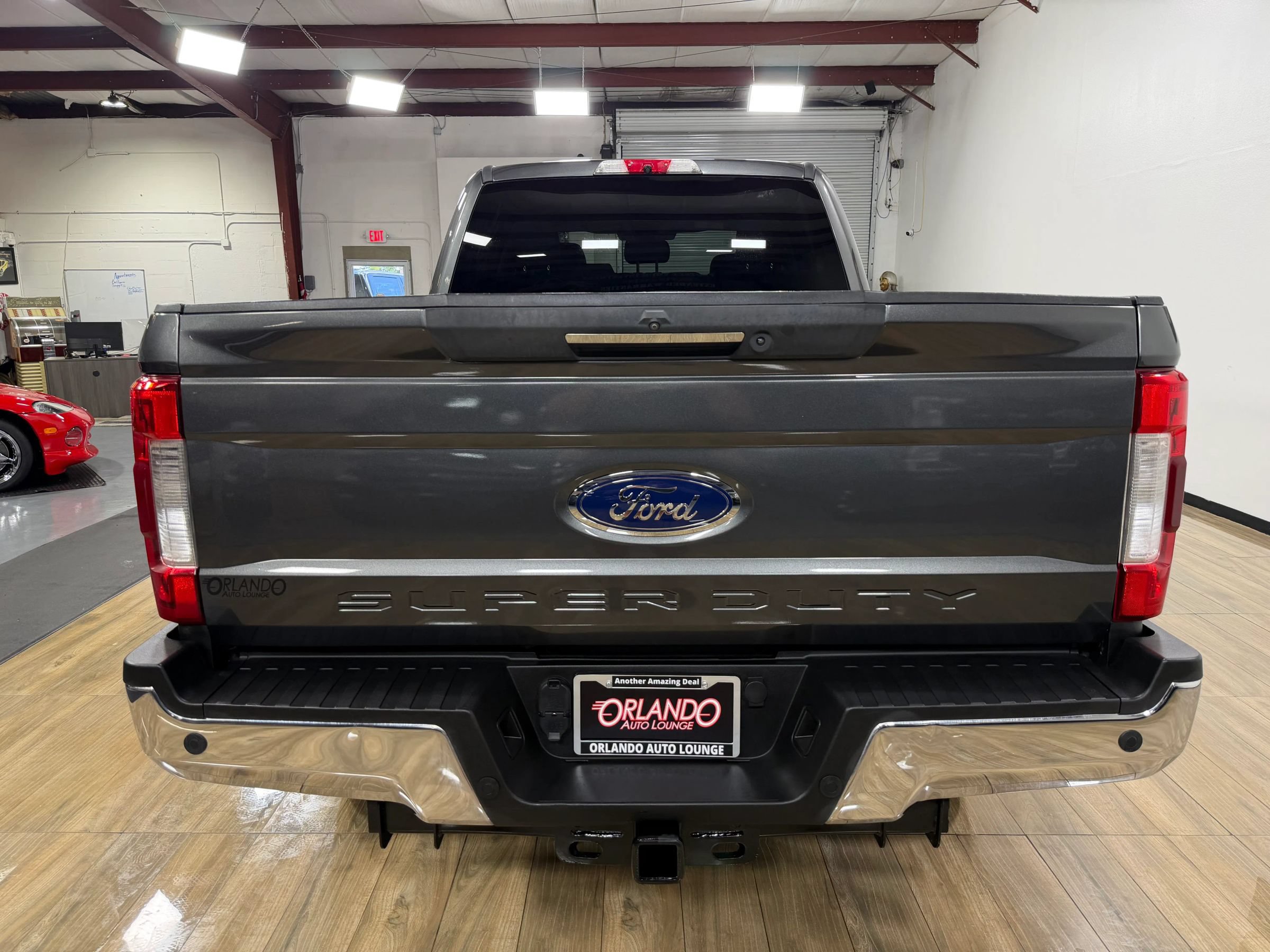 Used 2019 Ford F350 Lariat w/ Lariat Ultimate Package AWD/4WD image 6