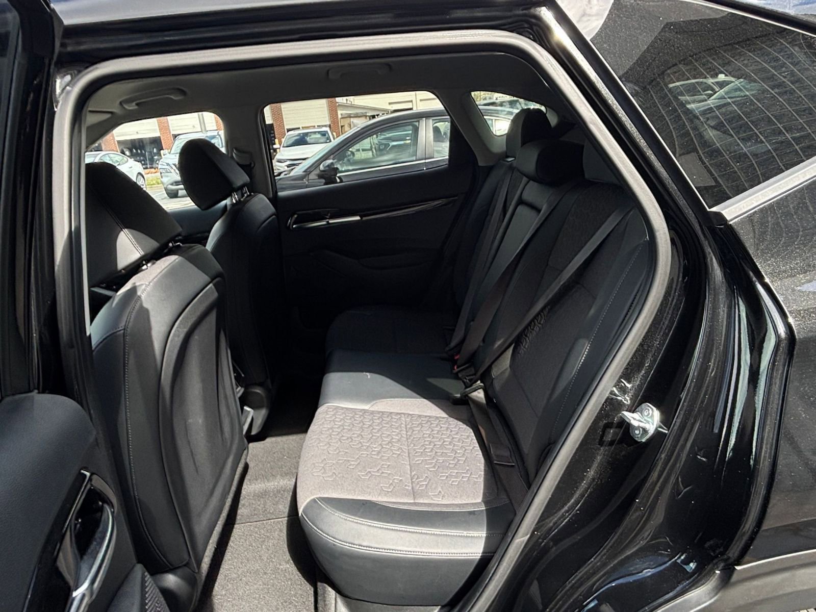 Used 2025 Kia Seltos S FWD image 29