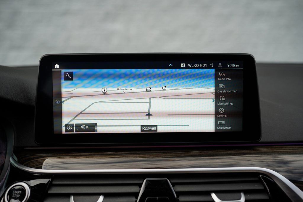 Used 2023 BMW 530e w/ M Sport Package image 32