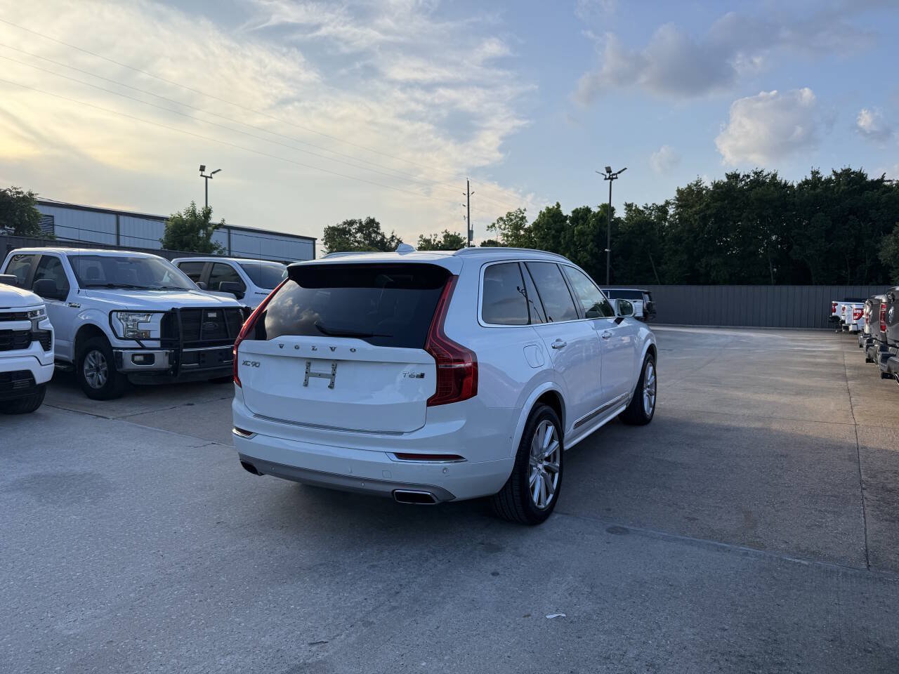 Used 2018 Volvo XC90 T6 Inscription w/ Convenience Package AWD/4WD image 5