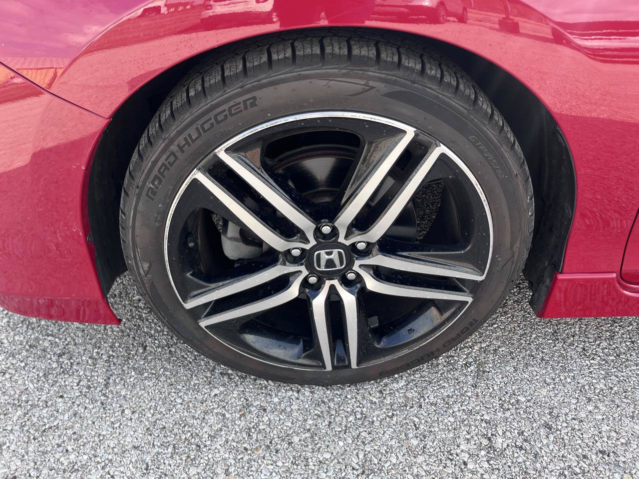Used 2017 Honda Accord Sport image 9