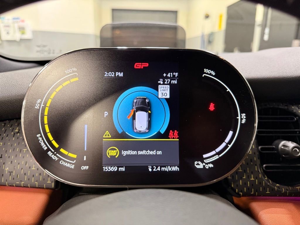 Certified 2024 MINI Cooper SE image 15