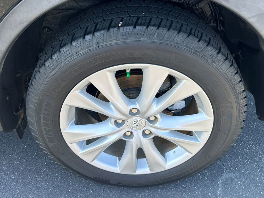 Used 2015 Toyota RAV4 Limited image 20