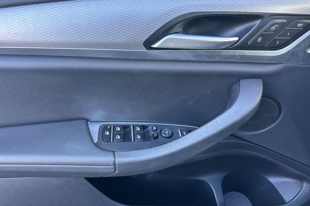 Used 2019 BMW X3 sDrive30i w/ M Sport Package image 10