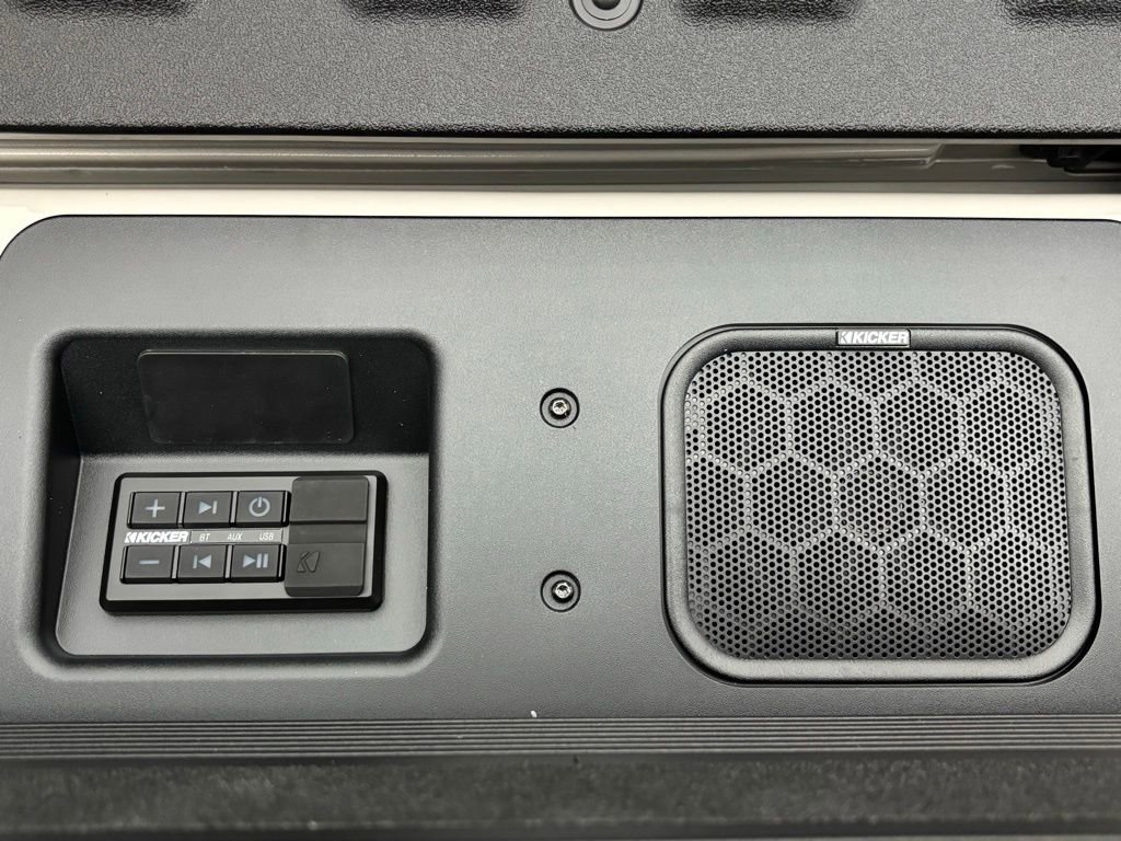 New 2026 GMC Sierra 1500 AT4X image 9