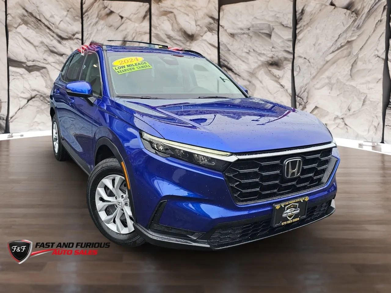 Used 2024 Honda CR-V LX image 1