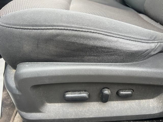 Used 2013 Ford Edge SEL FWD image 19