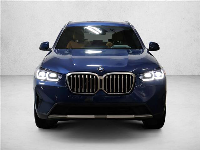 Used 2023 BMW X3 xDrive30i w/ Premium Package AWD/4WD image 3