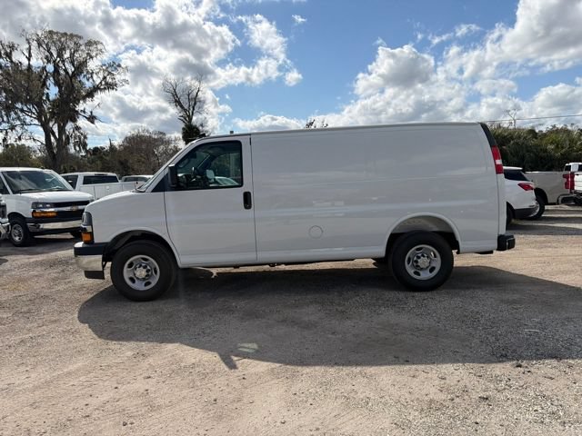 New 2026 Chevrolet Express 2500 w/ Driver Convenience Package RWD image 5