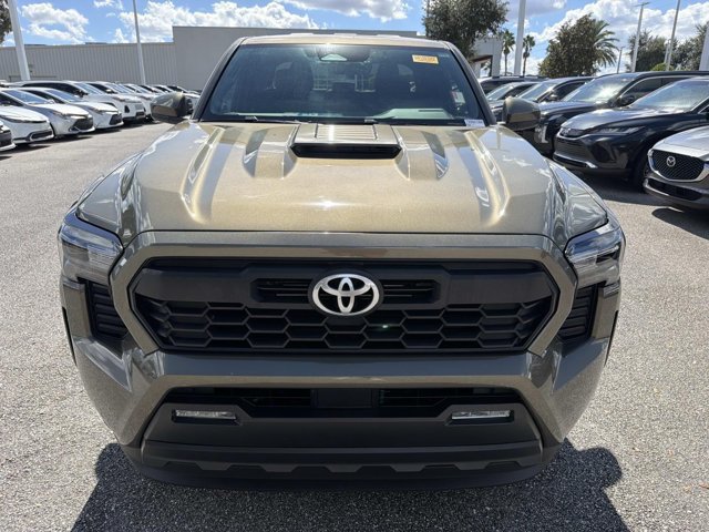 Certified 2025 Toyota Tacoma TRD Sport AWD/4WD image 6