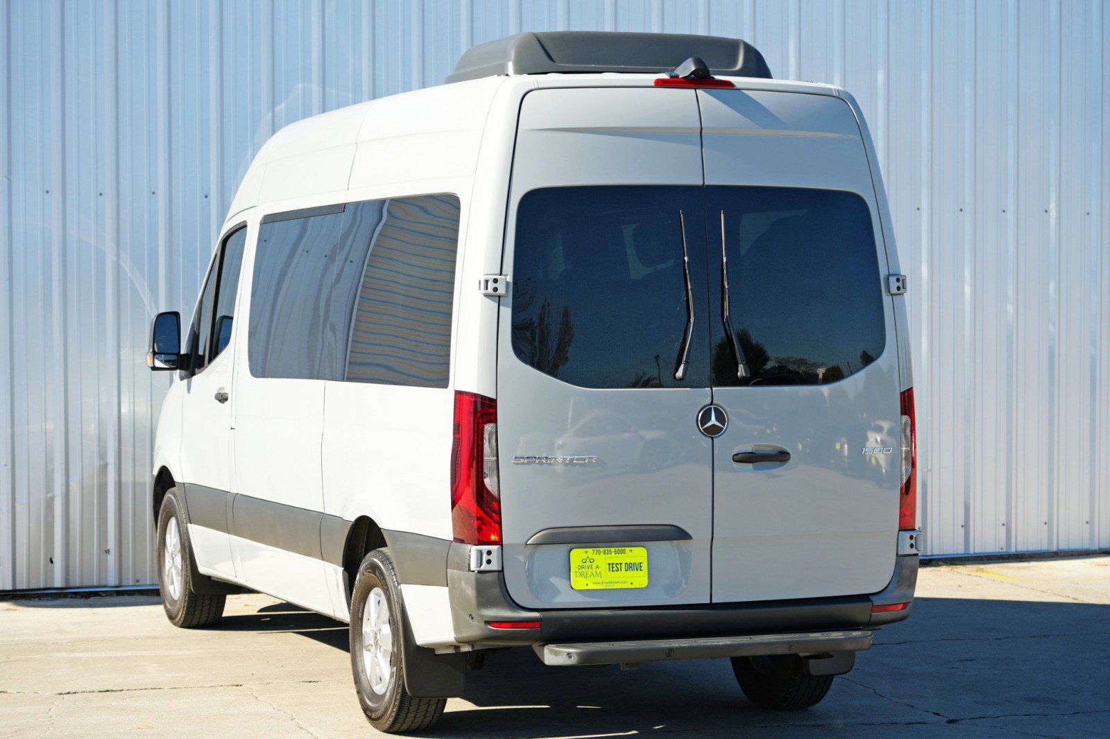 Used 2022 Mercedes-Benz Sprinter 1500 image 45