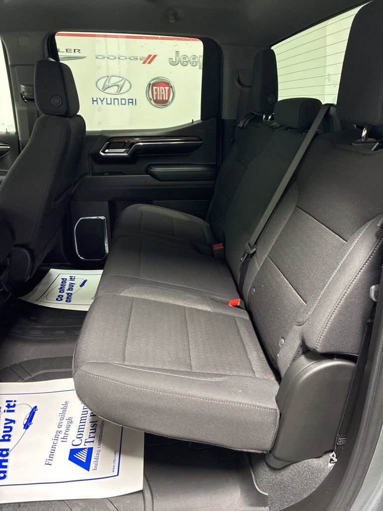 Used 2024 Chevrolet Silverado 1500 LT w/ Protection Package image 22