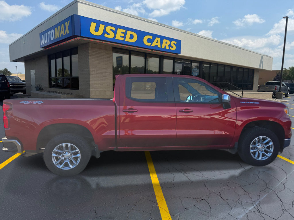 Used 2023 Chevrolet Silverado 1500 LT w/ Protection Package AWD/4WD image 2