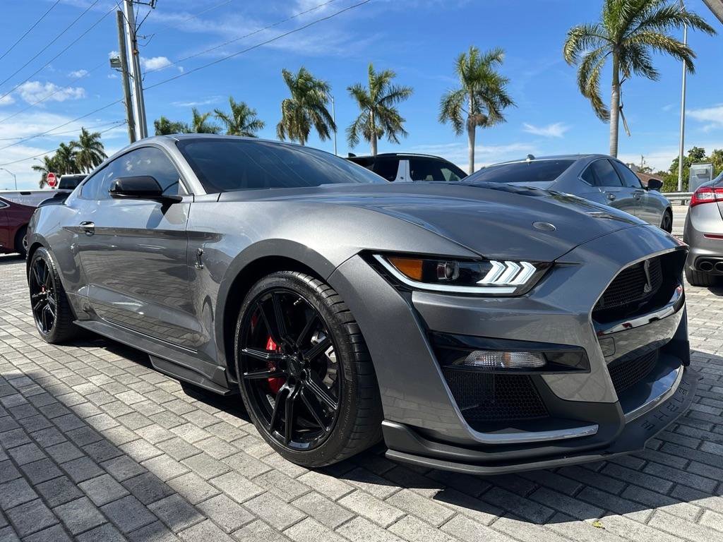 Used 2021 Ford Mustang Shelby GT500 w/ Technology Package image 1