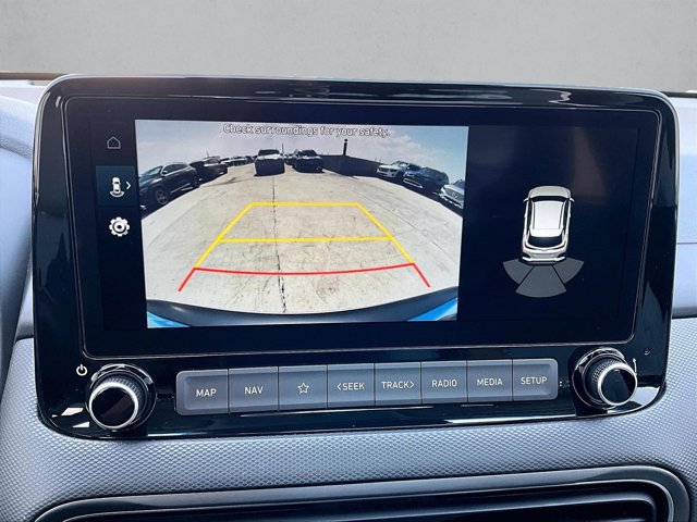 Used 2022 Hyundai Kona Limited FWD image 23