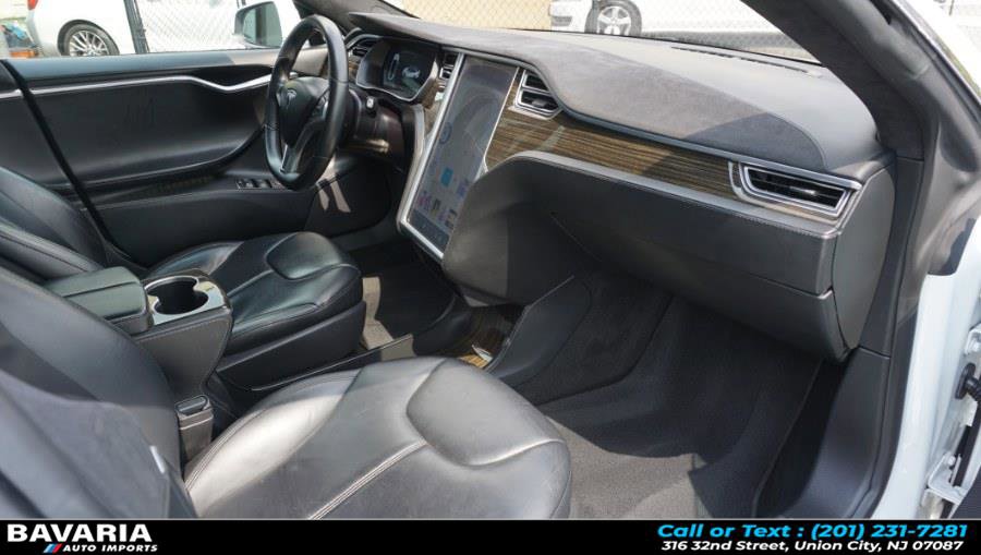 Used 2016 Tesla Model S 70D image 21